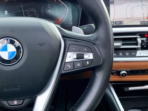 Used 2022 BMW 330i xDrive Sedan w/ Premium Package image 24