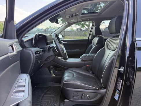 Used 2023 Hyundai Palisade Limited AWD/4WD image 25