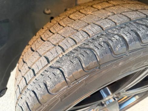 Used 2010 Lincoln MKX 2WD image 10