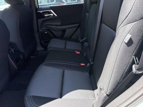 New 2026 Mitsubishi Outlander ES AWD/4WD image 13