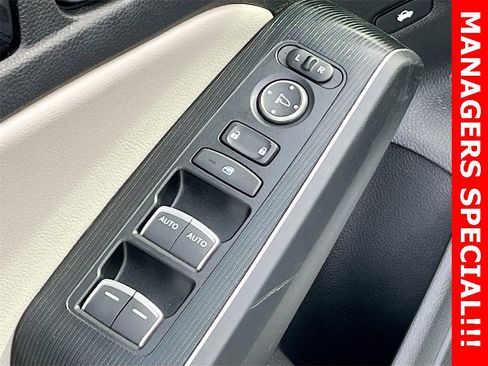 Used 2024 Honda Civic Touring image 18