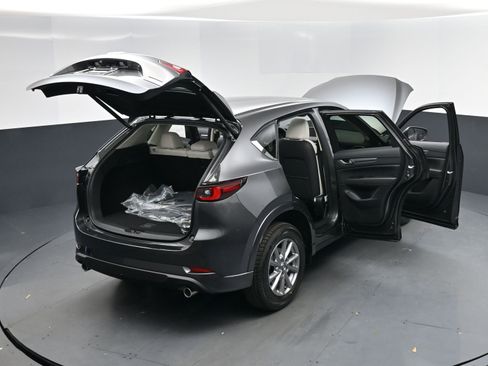 New 2025 MAZDA CX-5 AWD 2.5 S w/ Preferred Package image 17