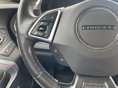 Used 2017 Chevrolet Camaro SS image 21