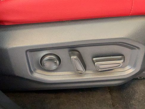 Used 2025 Toyota Sequoia TRD Pro AWD/4WD image 49