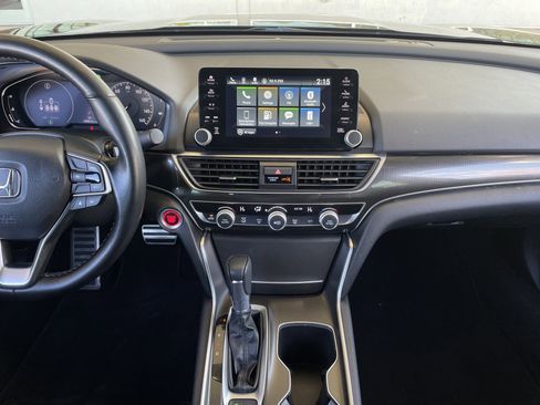 Used 2022 Honda Accord Sport image 9