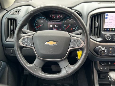 Used 2022 Chevrolet Colorado Z71 image 40