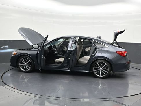 Used 2024 Honda Civic Touring image 32