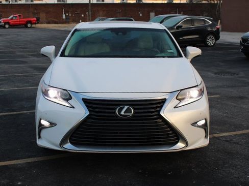 Used 2016 Lexus ES 350 image 3