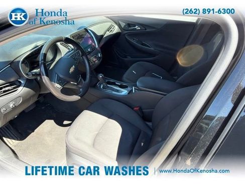 Used 2020 Chevrolet Malibu RS FWD image 5