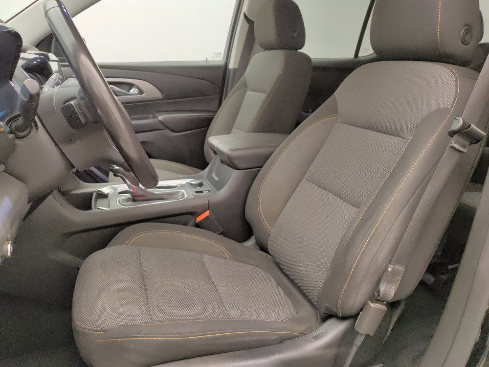 Used 2019 Chevrolet Traverse LT w/ LPO, Floor Liner Package AWD/4WD image 17
