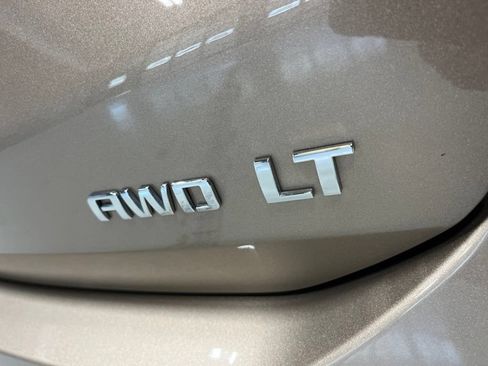 Used 2018 Chevrolet Equinox LT w/ Sun & Infotainment Package AWD/4WD image 42
