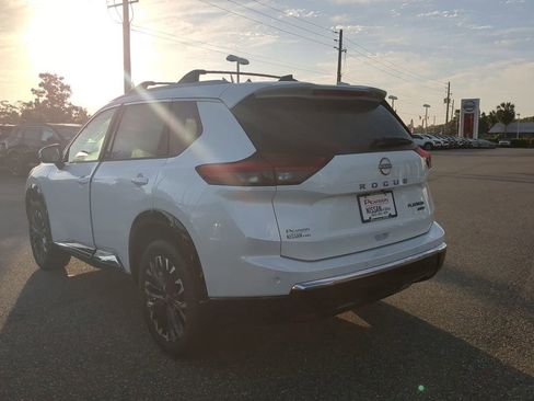 New 2026 Nissan Rogue Platinum AWD/4WD image 6