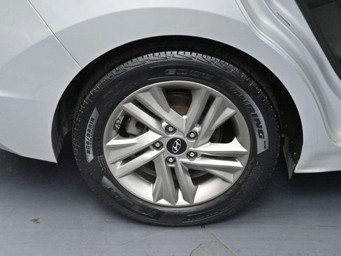 Used 2020 Hyundai Elantra SEL w/ Cargo Package (C1) FWD image 31