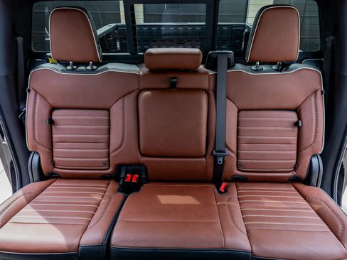 Used 2025 GMC Sierra 2500 Denali Ultimate AWD/4WD image 36
