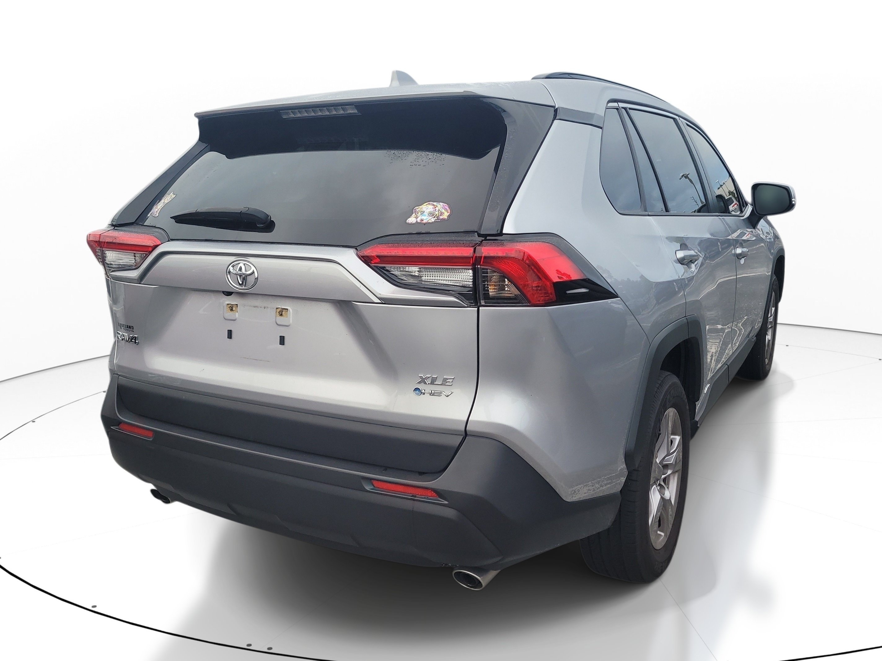 Used 2025 Toyota RAV4 XLE AWD/4WD image 7