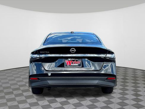Certified 2026 Nissan Sentra SV w/ SV Convenience Package FWD image 5