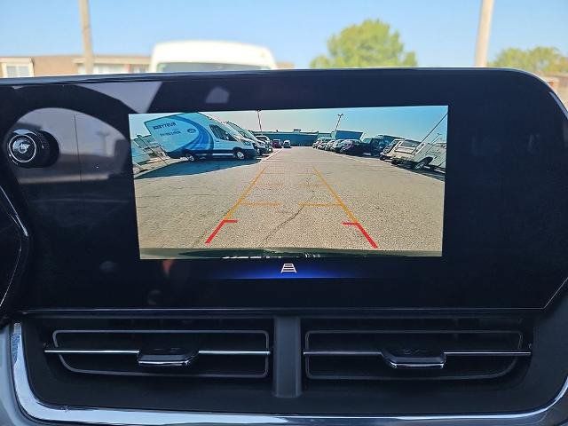Used 2025 Chevrolet Trax LT w/ LT Convenience Package FWD image 21