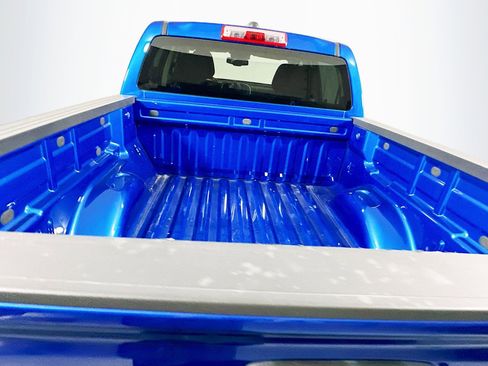 Used 2022 Chevrolet Colorado LT image 28