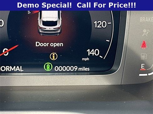 Used 2025 Acura ADX A-Spec image 20