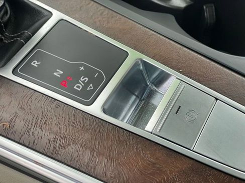 Used 2020 Audi A6 2.0T Premium Plus w/ Premium Plus Package image 27