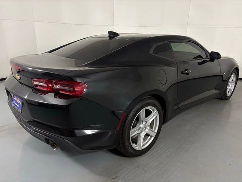 Used 2023 Chevrolet Camaro LT image 13