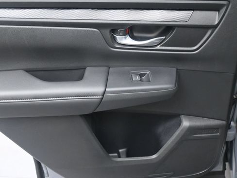 Used 2024 Honda CR-V LX image 14