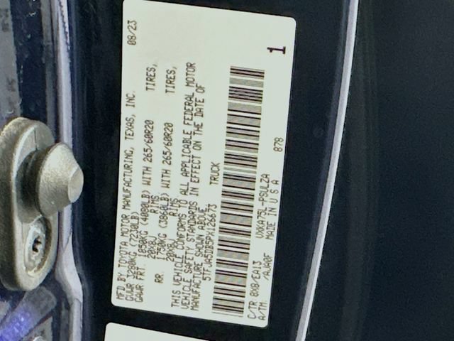 Used 2023 Toyota Tundra Limited w/ Power Package AWD/4WD image 30