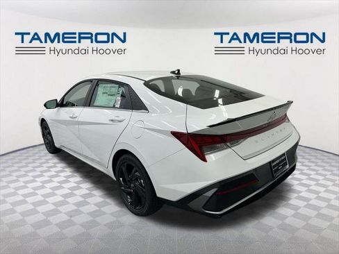 New 2026 Hyundai Elantra SEL Sport image 3