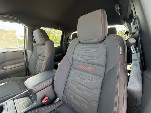 New 2026 Nissan Frontier PRO-4X w/ Pro-4x Convenience Package image 14