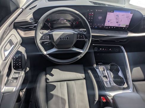 Used 2025 Audi Q5 Premium Plus AWD/4WD image 16
