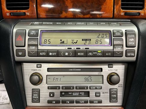 Used 2007 Lexus SC 430 Convertible RWD image 16