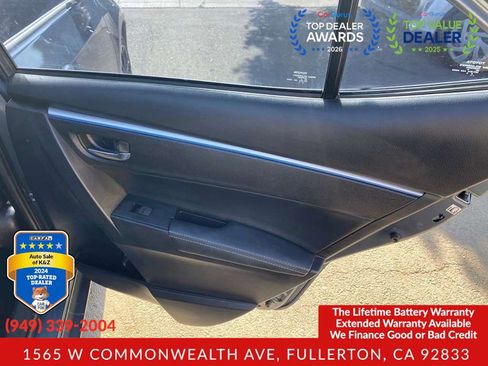 Used 2014 Toyota Corolla S FWD image 29