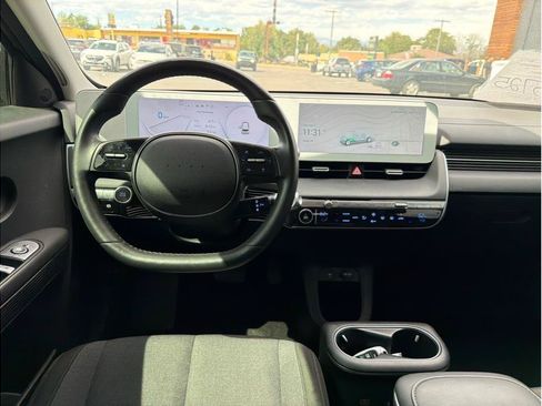 Used 2024 Hyundai Ioniq 5 SEL AWD/4WD image 5