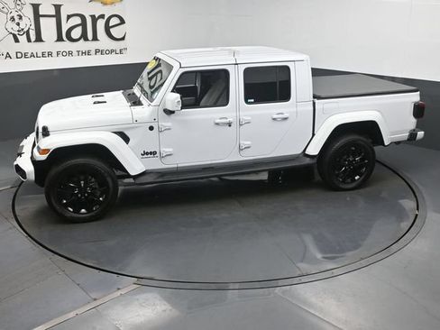 Used 2023 Jeep Gladiator Overland AWD/4WD image 56