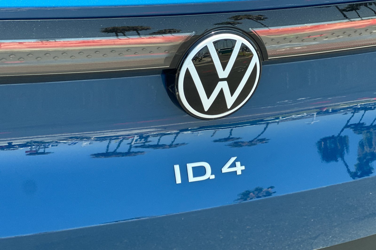 New 2026 Volkswagen ID.4 Pro RWD image 7
