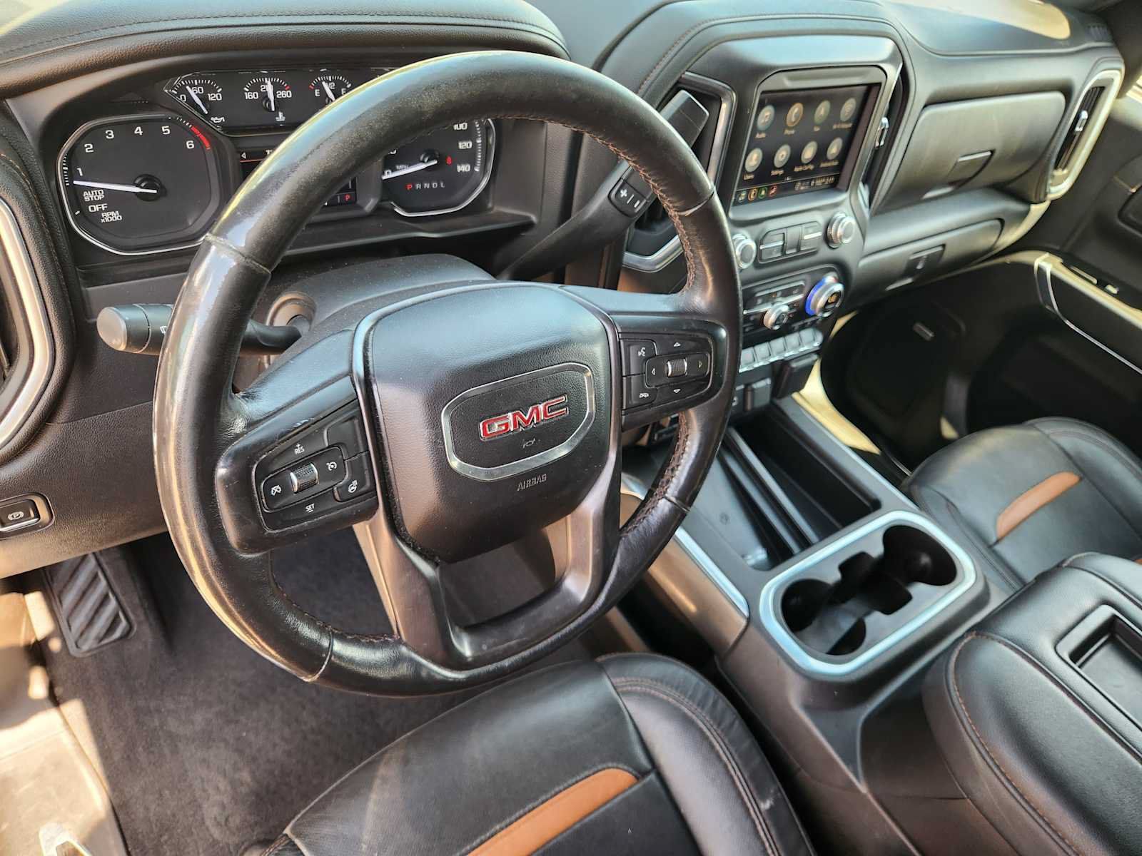 Used 2021 GMC Sierra 1500 AT4 w/ AT4 Premium Package AWD/4WD image 2