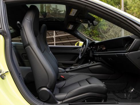 Certified 2025 Porsche 911 Carrera 4 GTS AWD/4WD image 42
