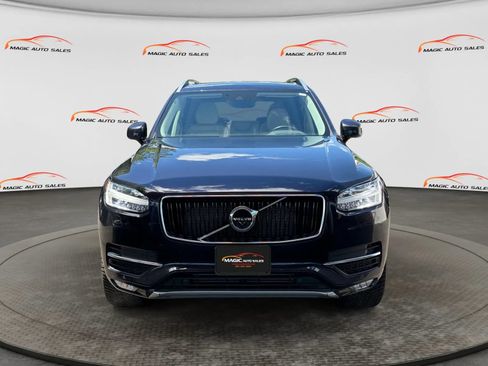 Used 2017 Volvo XC90 T6 Momentum w/ Vision Package AWD/4WD image 3