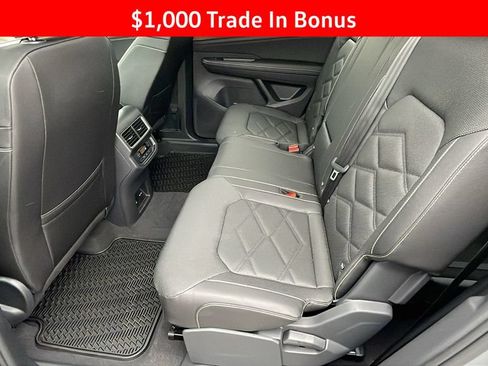 New 2025 Volkswagen Atlas SE AWD/4WD image 16