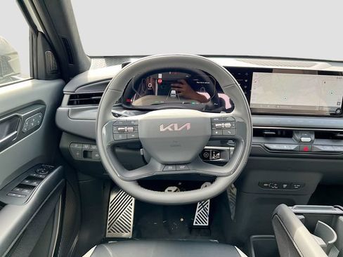 New 2026 Kia EV9 GT-Line AWD/4WD image 24