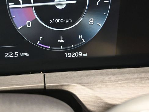 Certified 2025 Kia Telluride SX Prestige X-Line AWD/4WD image 17