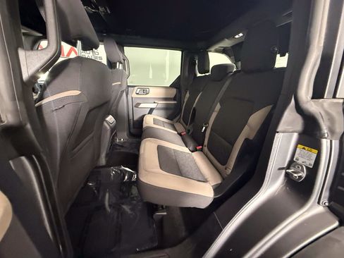 Used 2022 Ford Bronco Wildtrak AWD/4WD image 29
