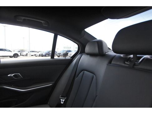 Used 2026 BMW 330i xDrive Sedan AWD/4WD image 11