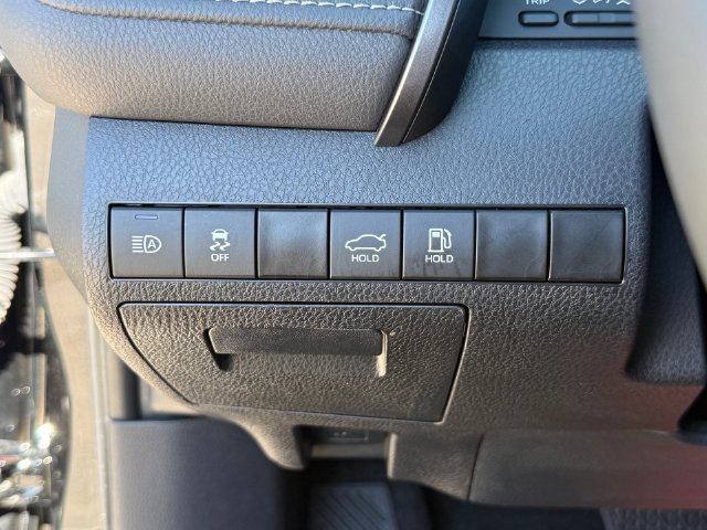 Used 2023 Toyota Camry SE w/ Convenience Package FWD image 23