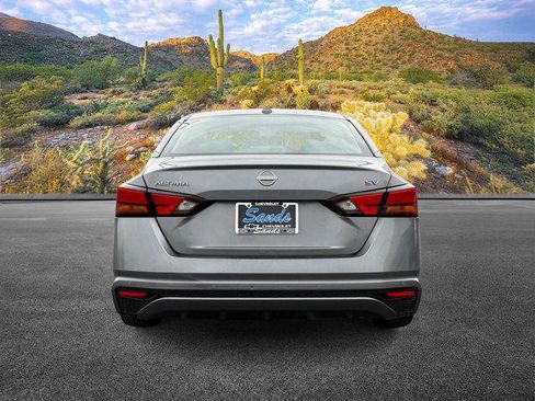 Used 2023 Nissan Altima 2.5 SV image 6