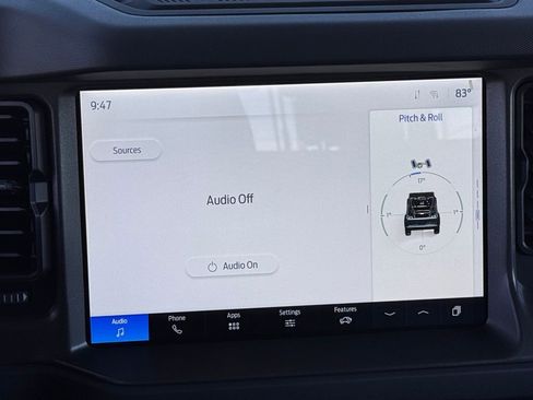 Used 2025 Ford Bronco Badlands image 25