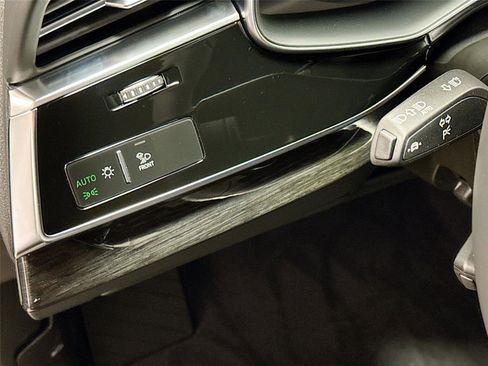 New 2026 Audi Q7 Premium Plus image 10