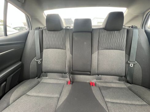 Used 2025 Toyota Camry LE image 38