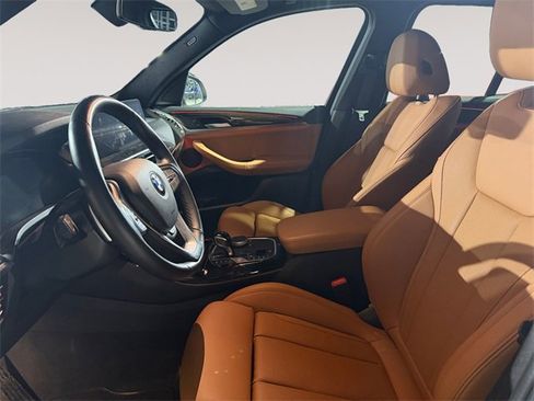 Certified 2023 BMW X3 xDrive30i w/ Premium Package image 9