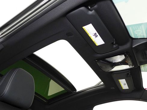 Certified 2024 BMW X4 xDrive30i w/ Premium Package image 18